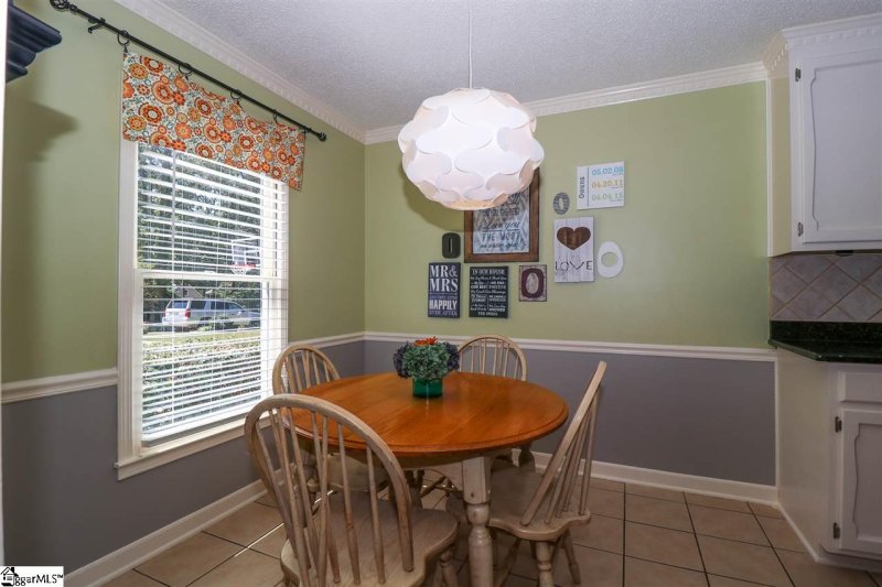 Property image 5 at 12 Old Oak Drive, Taylors, SC 29687