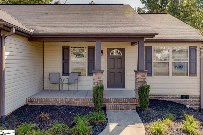 Property image 2 at 47 Tigris Way, Greenville, SC 29607