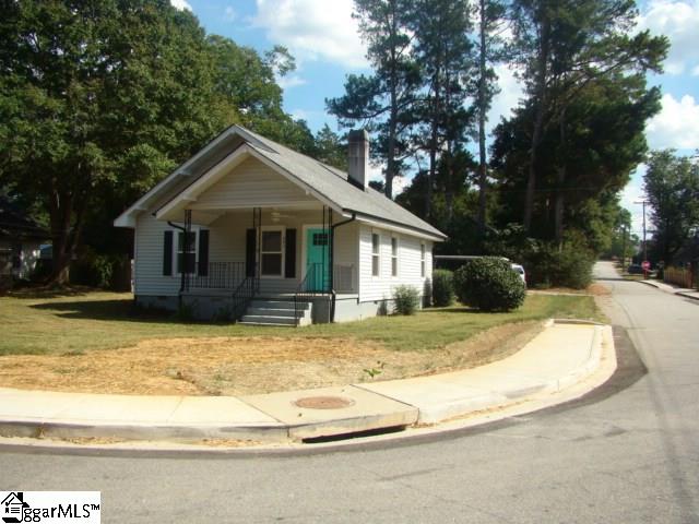 Property image 3 at 321 W College Street, Simpsonville, SC 29681