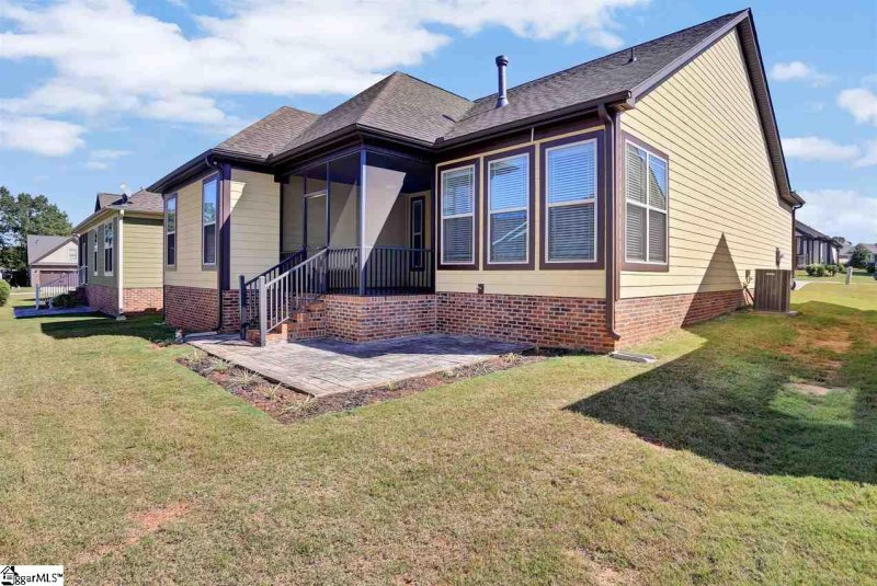 Property image 3 at 6 Bromwell Way, Easley, SC 29642