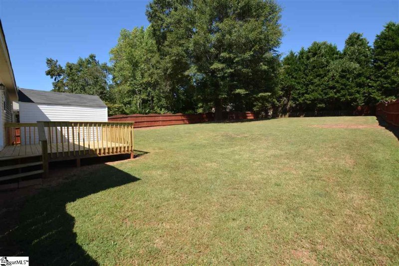 Property image 3 at 11 Susan Drive, Piedmont, SC 29673
