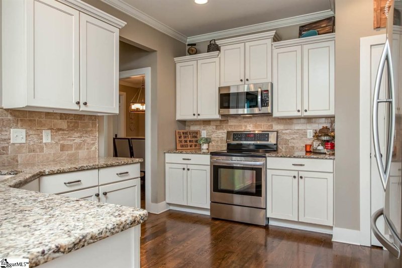 Property image 3 at 201 PLEASANTWATER Court, Taylors, SC 29687