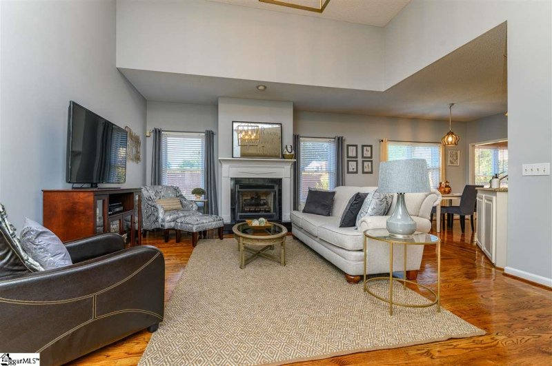 Property image 3 at 101 Commons Drive, Easley, SC 29642