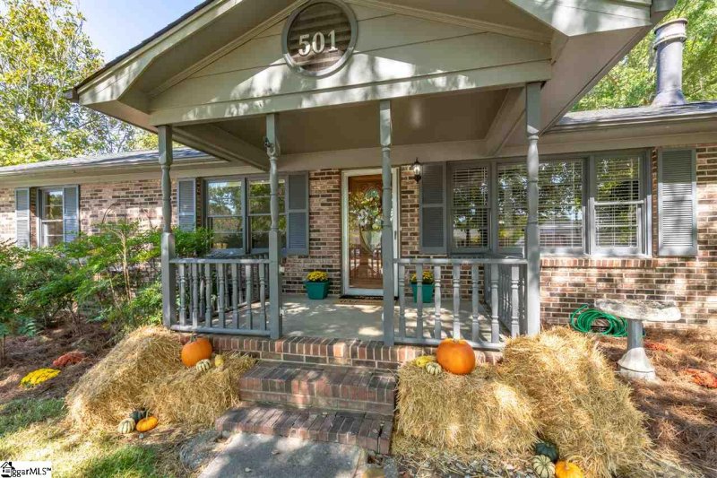 Property image 2 at 501 Avon Drive, Taylors, SC 29687