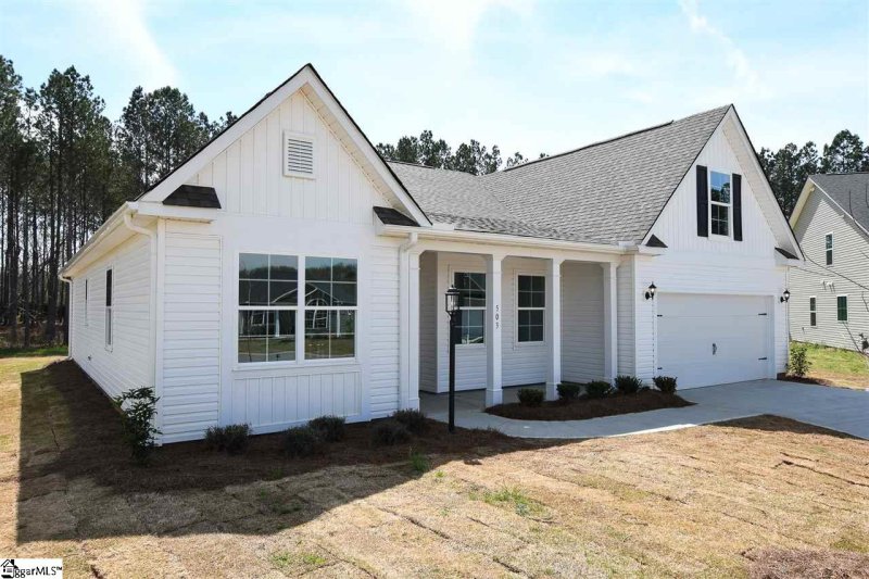 Property image 2 at 503 Coppice Court, Piedmont, SC 29673