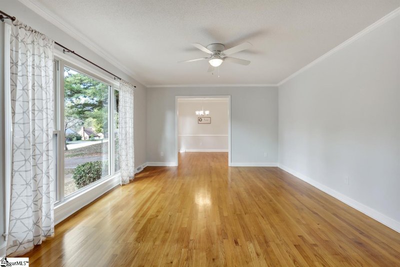 Property image 3 at 5033 Maplewood Drive, Greenville, SC 29615