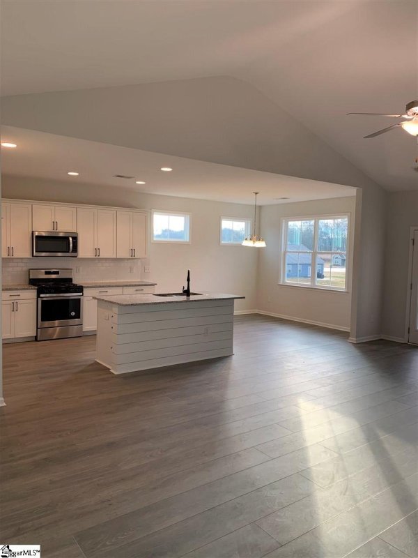 Property image 3 at 405 Sage Glen Place, Piedmont, SC 29673