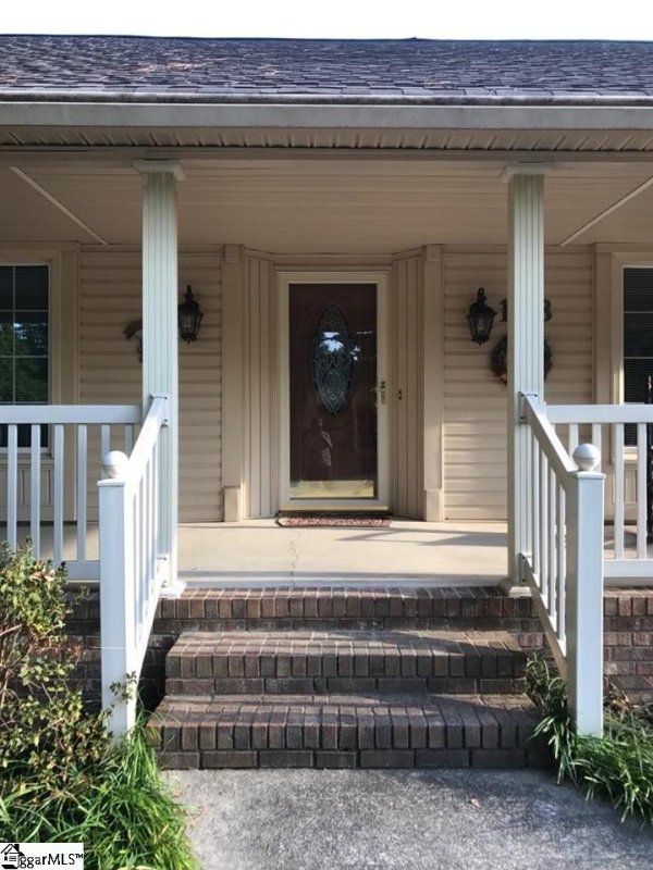 Property image 2 at 108 Brook Drive, Greenville, SC 29607