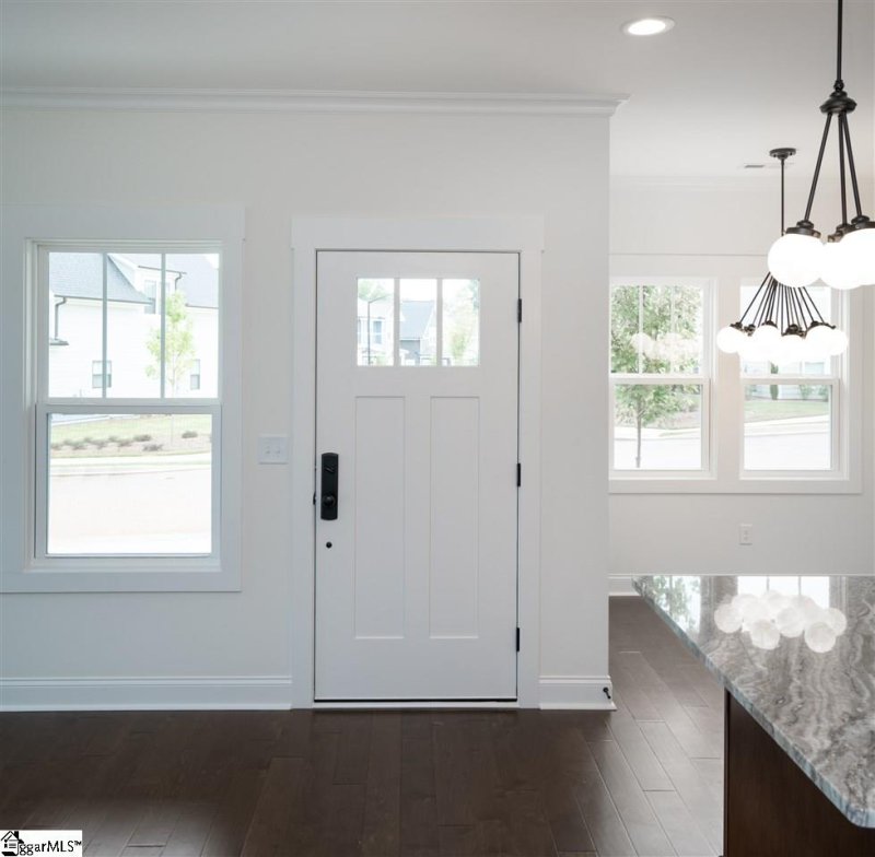 Property image 3 at 29 Greenridge Drive, Greenville, SC 29607