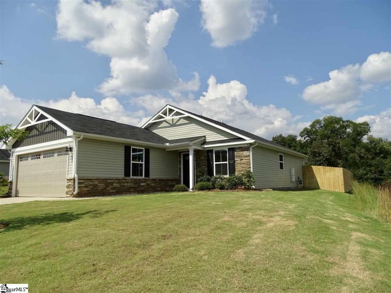 Property image 4 at 109 Fairmeadow Way, Greenville, SC 29617