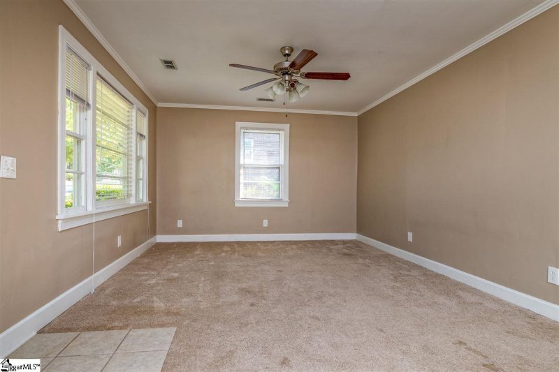 Property image 5 at 306 Tiffany Lane, Taylors, SC 29687