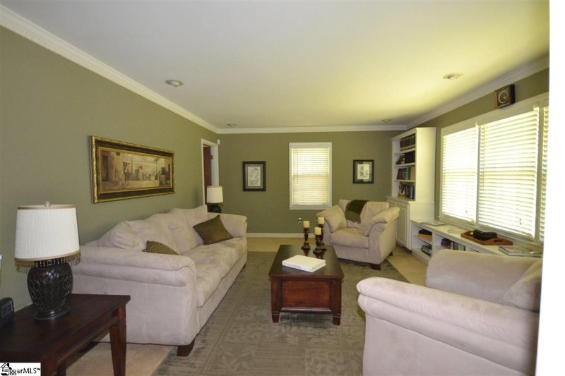 Property image 4 at 203 Old Mill Road, Taylors, SC 29687-4944