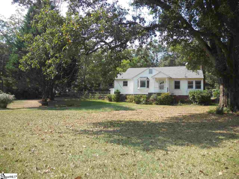 Property image 2 at 100 W Marion Road, Greenville, SC 29617-3343