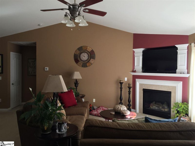 Property image 3 at 103 Seattle Slew Lane, Greenville, SC 29617