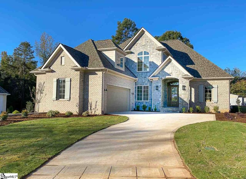 214 Chestnut Pond Lane