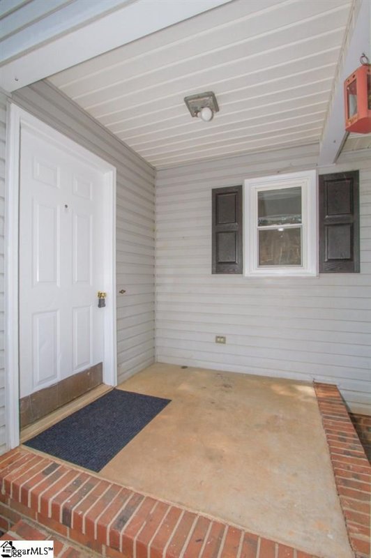 Property image 3 at 102 Bentwood Lane, Pickens, SC 29671