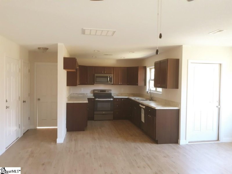 Property image 4 at 211 Cosmic Court, Greer, SC 29651