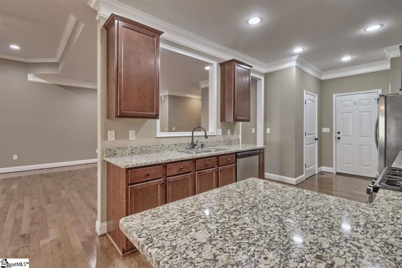 Property image 5 at 215 Redspire Drive, Greenville, SC 29617