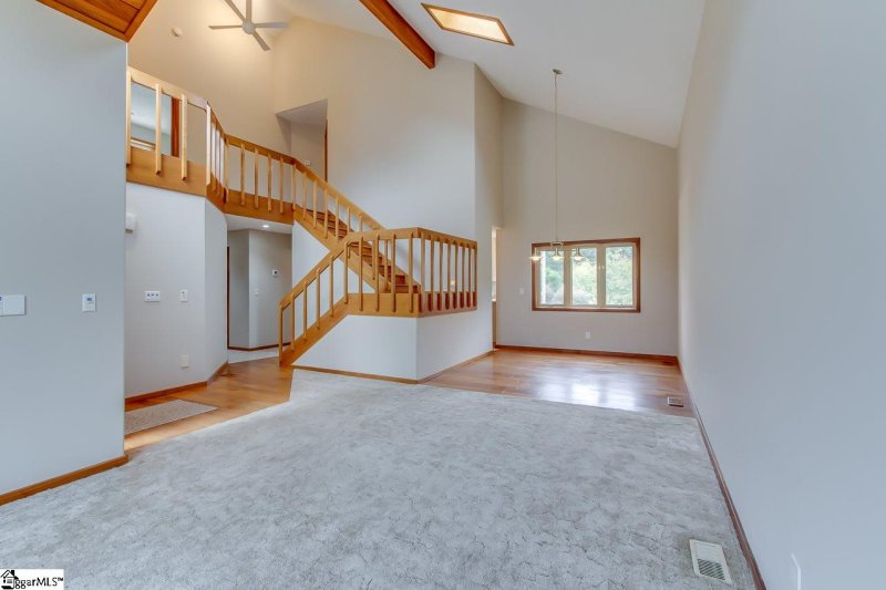 Property image 4 at 406 Woodson Road, Piedmont, SC 29673