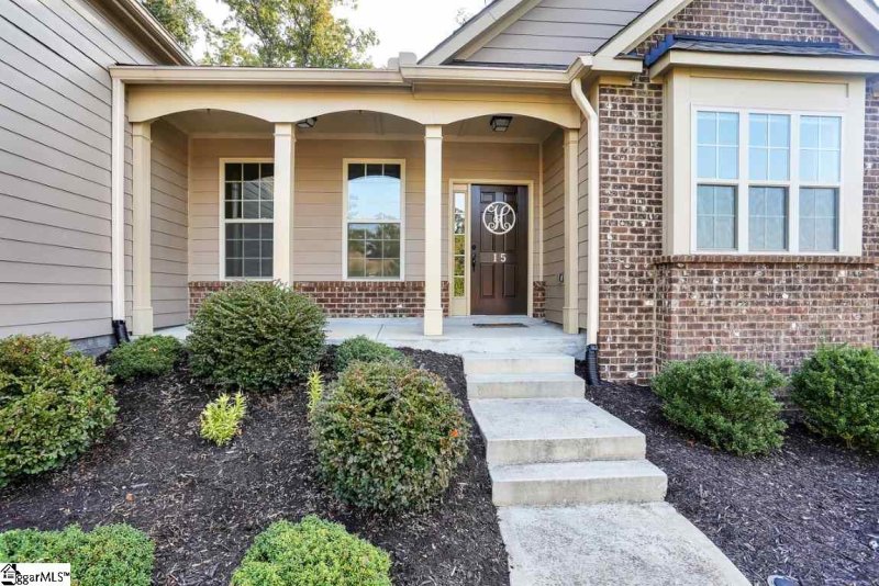 Property image 4 at 15 Crest Hill Drive, Fountain Inn, SC 29644