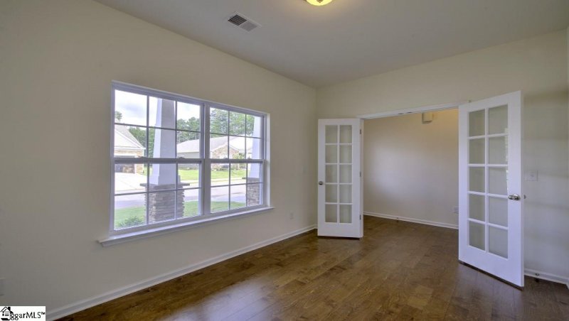 Property image 4 at 199 Old John Dodd Road, Boiling Springs, SC 29316