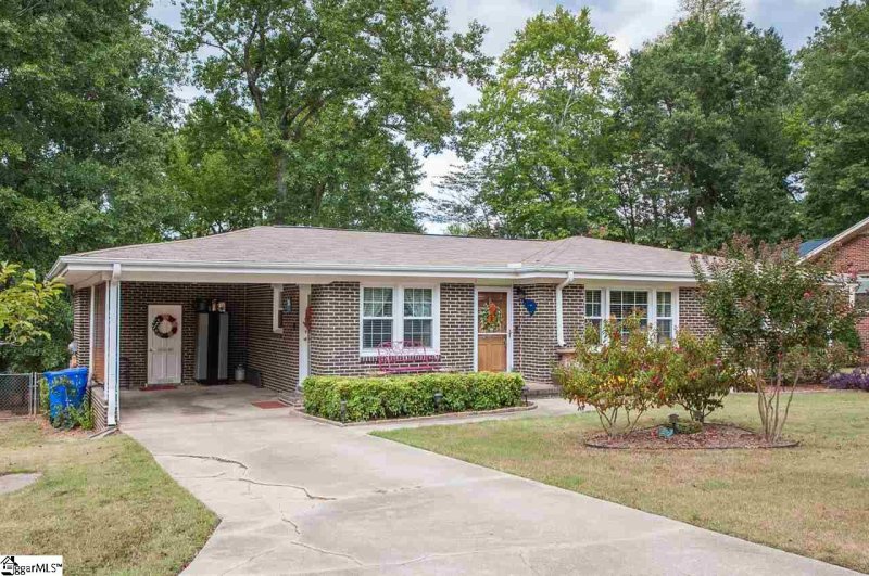 Property image 2 at 3 Merrywood Drive, Taylors, SC 29687