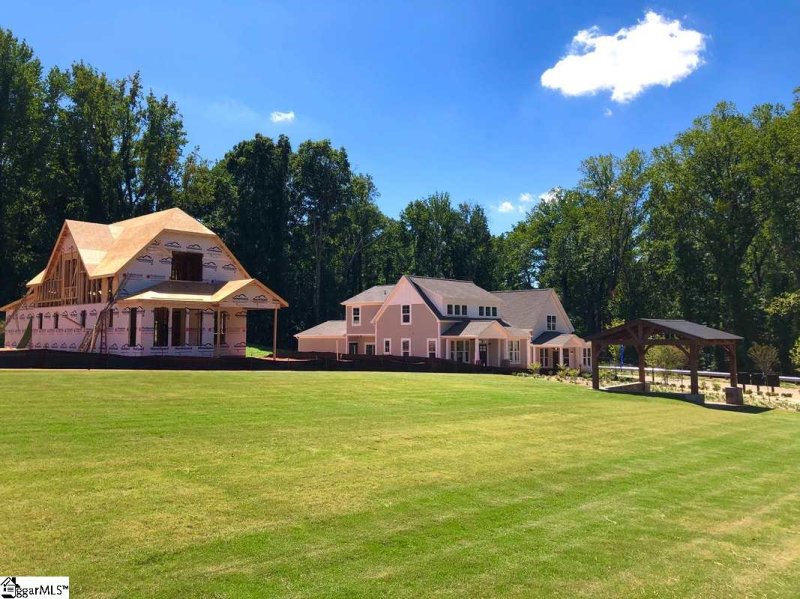Property image 2 at 18 Cottage Knoll Circle, Greenville, SC 29609