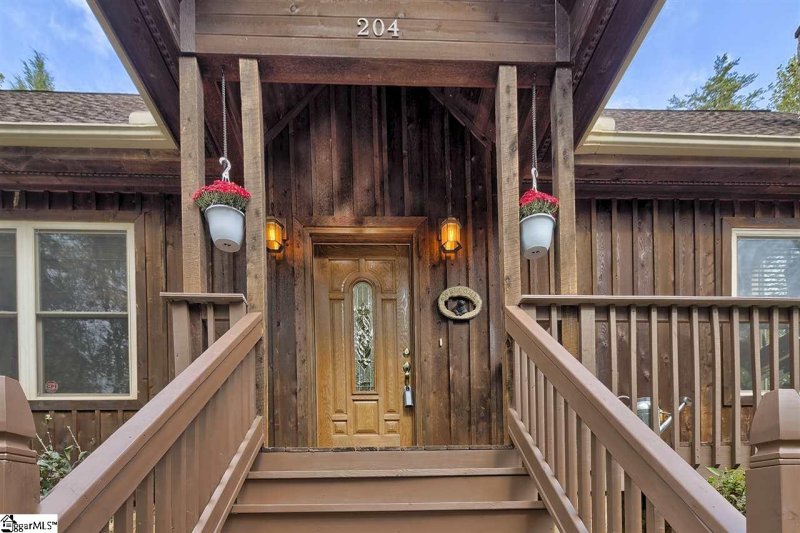 Property image 3 at 204 Willys Creek Circle, Pickens, SC 29671