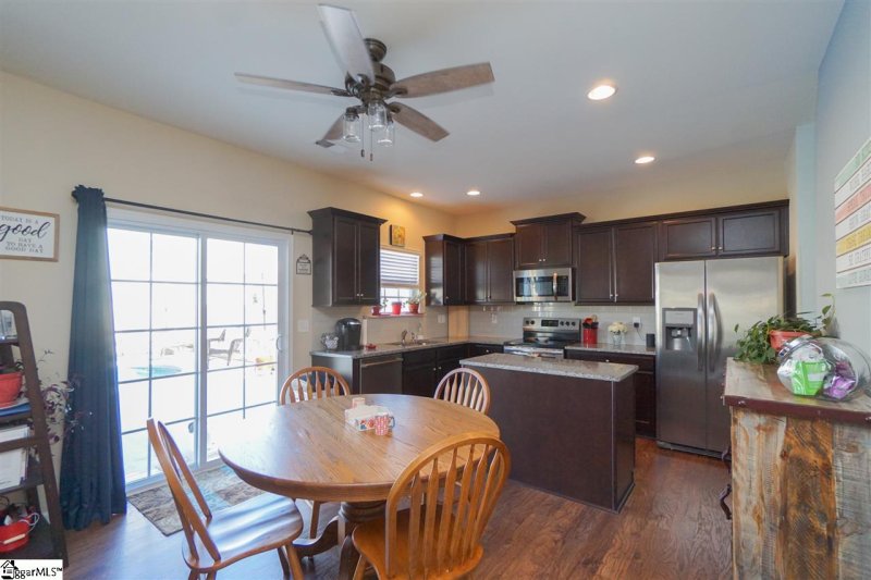 Property image 5 at 201 Addlestone Circle, Fountain Inn, SC 29644