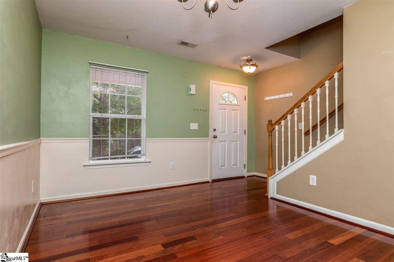 Property image 5 at 31 Birdsong Lane, Taylors, SC 29687