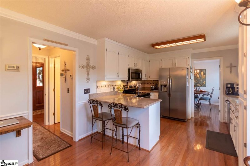 Property image 5 at 304 COTTONWOOD Court, Simpsonville, SC 29681