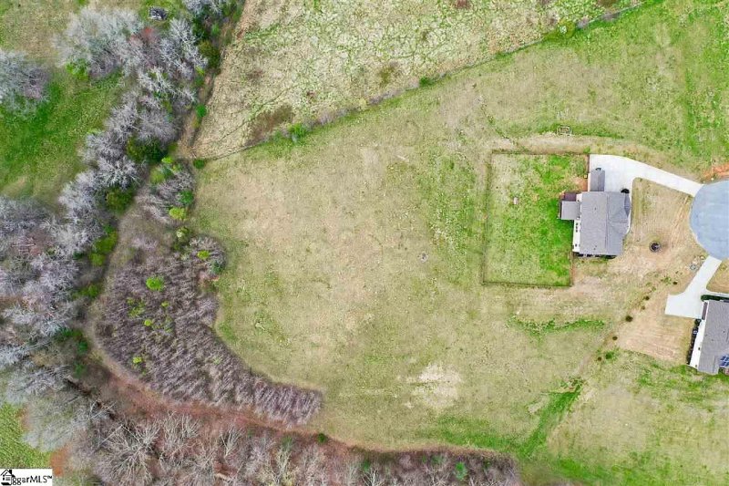 Property image 3 at 26 Fancy Lane, Travelers Rest, SC 29690