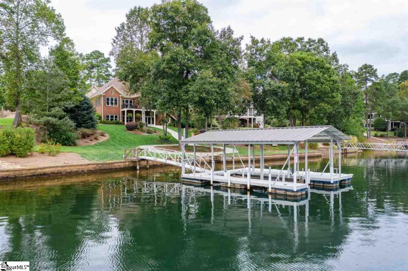 Property image 4 at 301 Woodgreene Court, Salem, SC 29676