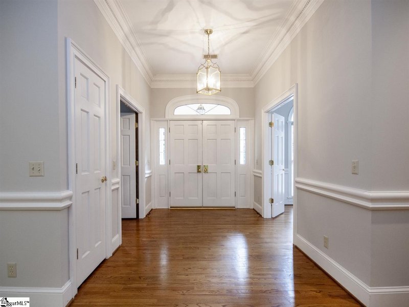 Property image 3 at 127 Fox Trace, Simpsonville, SC 29680