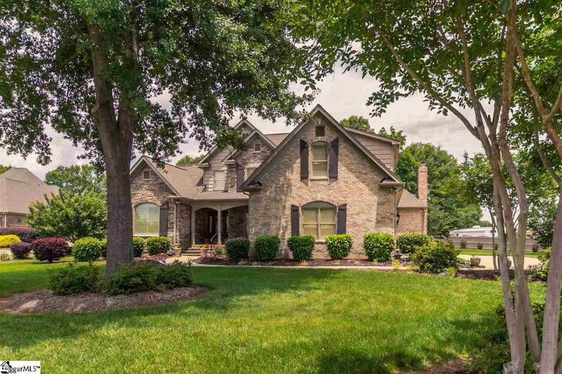 Property image 2 at 2 Sanibel Oaks Drive, Simpsonville, SC 29680