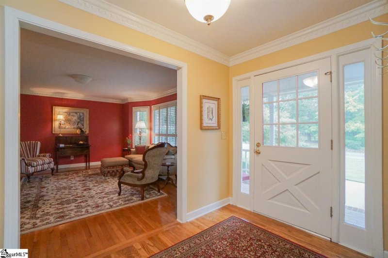 Property image 2 at 3 Staten Lane, Taylors, SC 29687