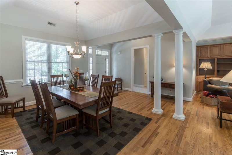Property image 5 at 14 Woodland Hills Lane, Fountain Inn, SC 29644