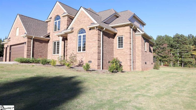 Property image 3 at 154 Jericho Circle, Williamston, SC 29697