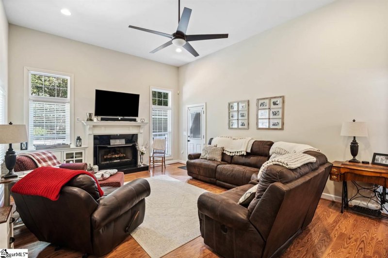 Property image 3 at 106 Royal Oaks Drive, Anderson, SC 29625