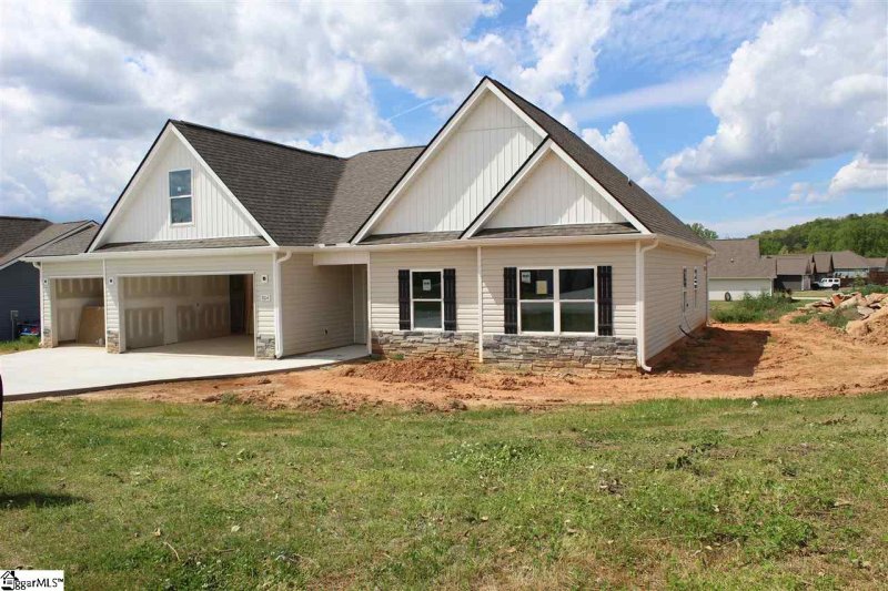 Property image 2 at 804 W Keepsake Lane, Inman, SC 29349