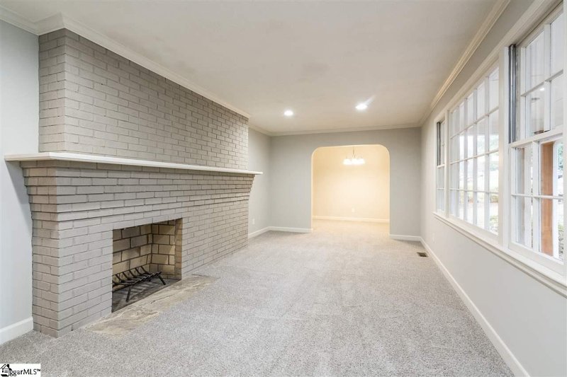 Property image 2 at 120 Carlton Drive, Mauldin, SC 29662