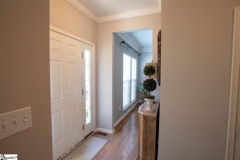 Property image 3 at 152 White Bark Way, Taylors, SC 29687-4096