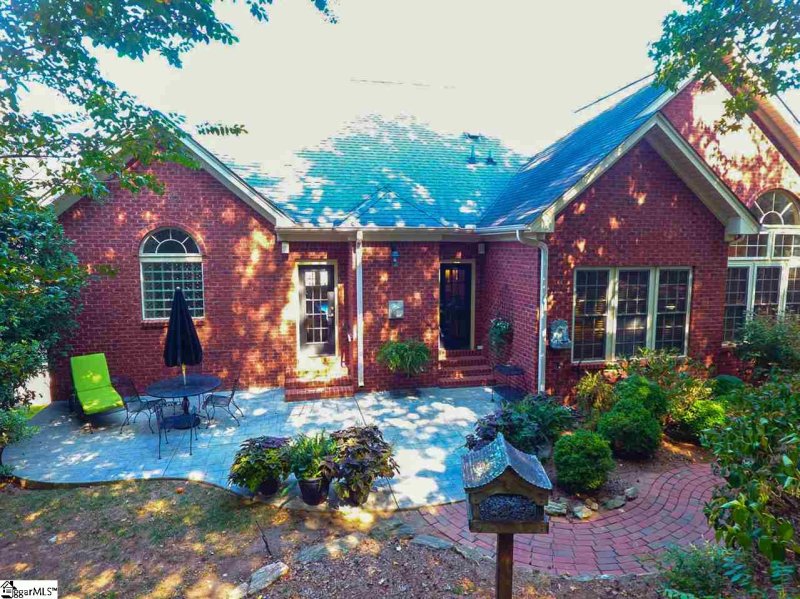 Property image 2 at 109 Nottinghill Court, Simpsonville, SC 29681