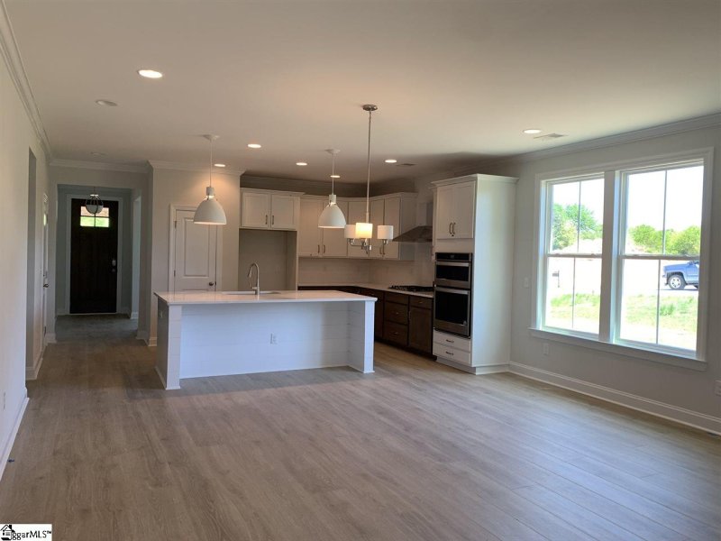 Property image 5 at 130 Enclave Drive, Greer, SC 29651