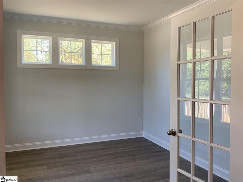 Property image 3 at 154 Enclave Drive, Greer, SC 29651