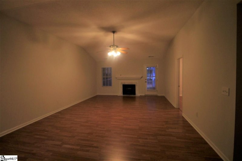 Property image 3 at 204 Weston Valley Drive, Moore, SC 29369