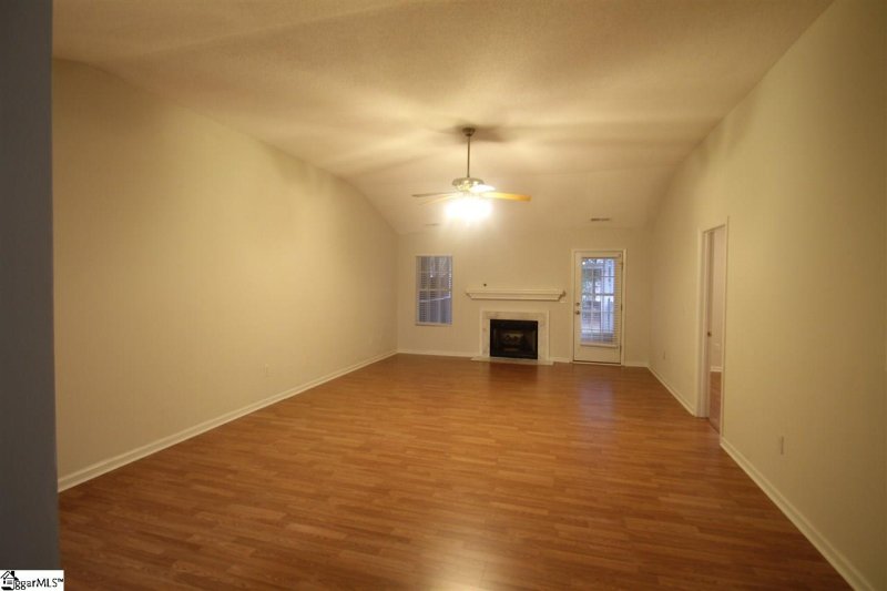 Property image 5 at 204 Weston Valley Drive, Moore, SC 29369