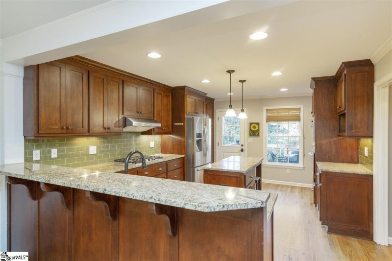 Property image 4 at 304 Trails End, Greenville, SC 29607