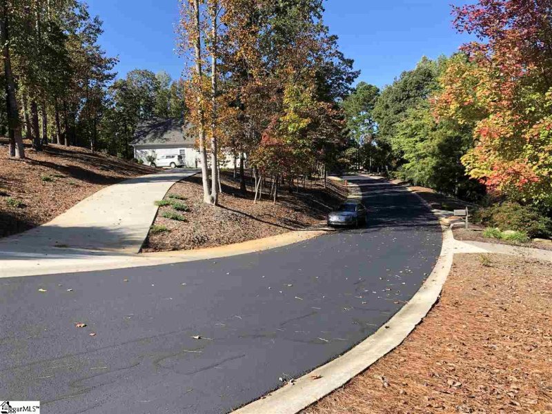 Property image 4 at 504 Stoneridge Court, Seneca, SC 29672-0757