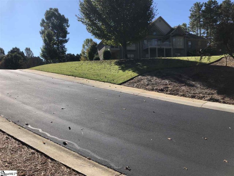 Property image 5 at 504 Stoneridge Court, Seneca, SC 29672-0757